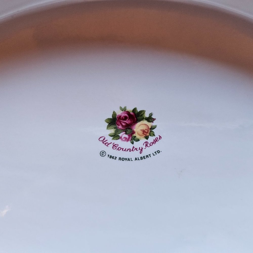 Selling as a set. Old Country Roses. - Picture 2 of 4